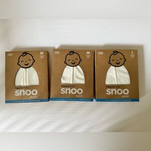Snoo swaddles